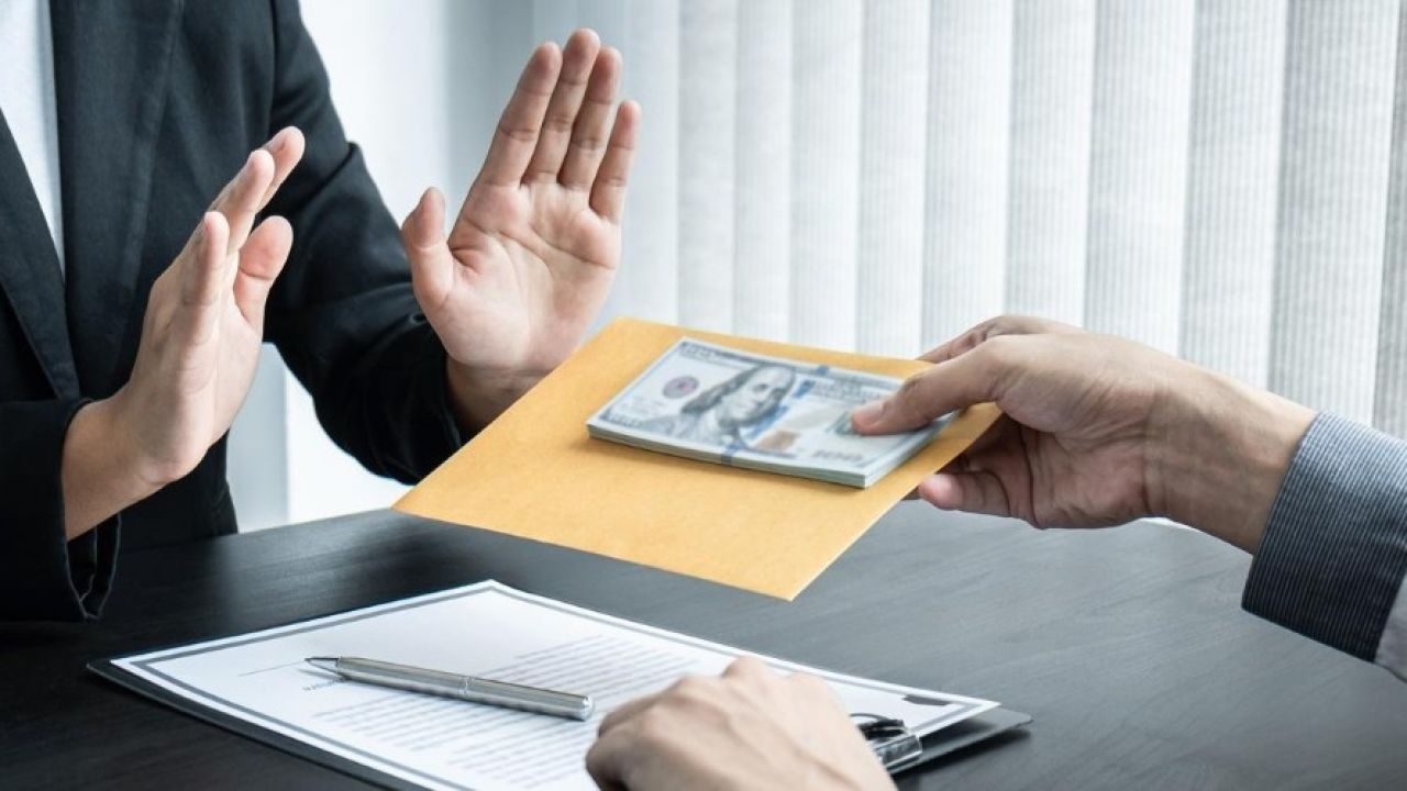 Corrupción de Funcionarios