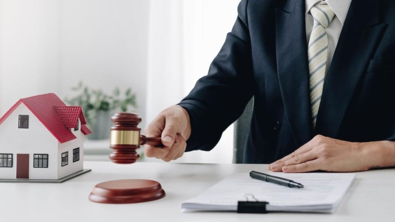 Saneamiento Físico Legal y Registral de Bienes Inmuebles